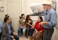 שגריר מקסיקו מקבל הסברים על ההיסטוריה של יגור